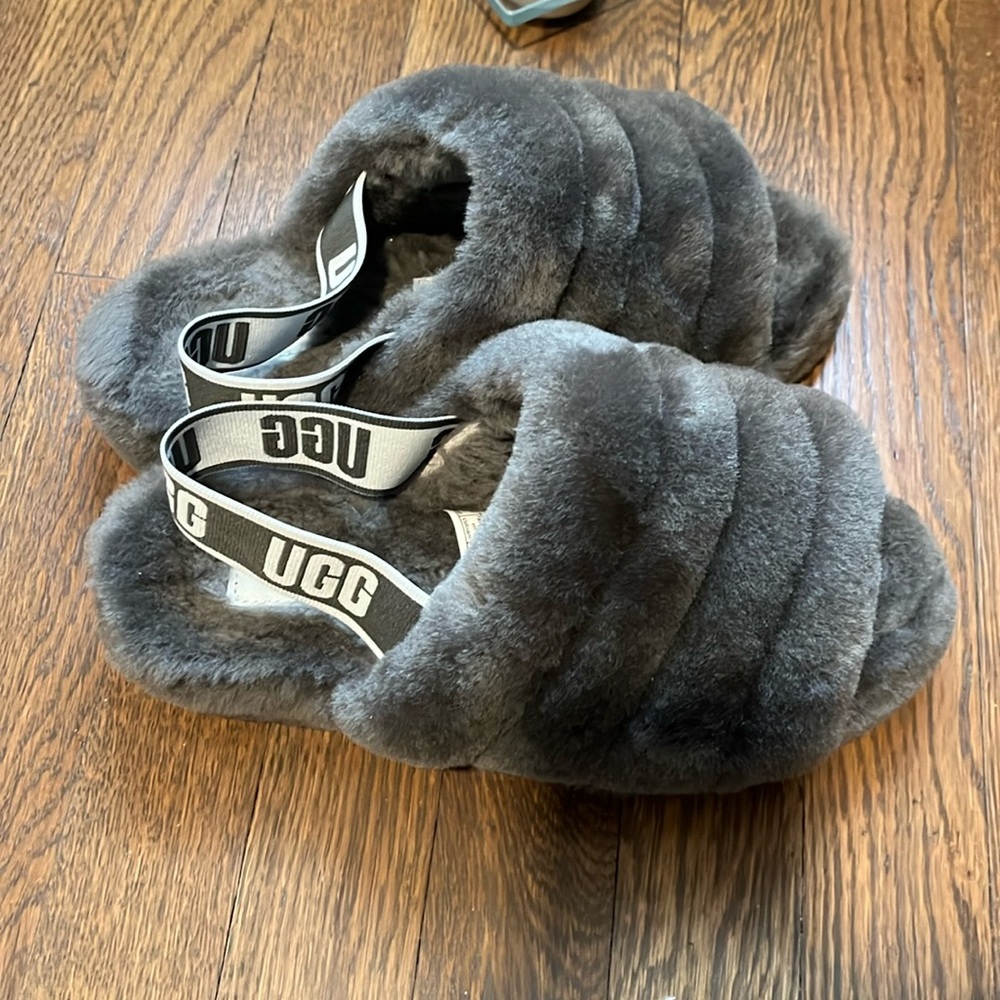 UGG Fluff Yeah Slide Slipper Charcoal